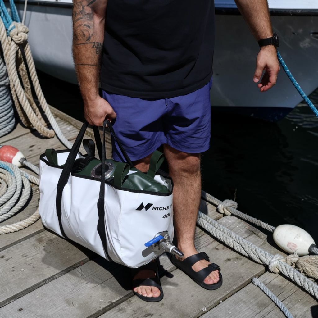 Niche Outdoors Bladder Carry Bag